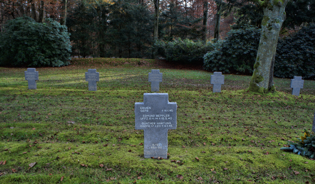 Photograph of Sandweiler German War Cemetery marker with just a first name of one of the fallen.